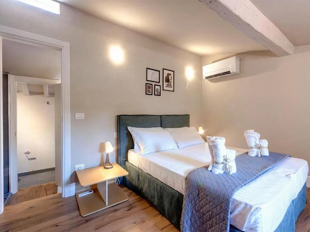 Santa Croce Luxury Flat In The Center With Kitchen Apartment Florence