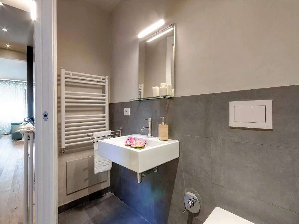 Santa Croce Luxury Flat In The Center With Kitchen Apartment Florence Italy